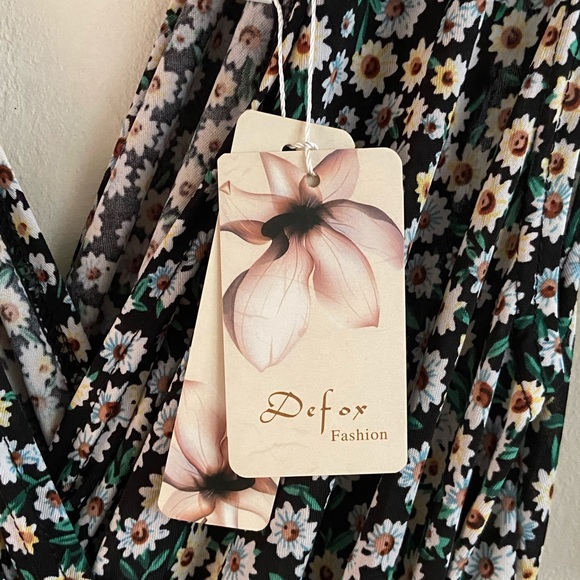 Maxi Dress 👗 - Picture 3 of 9